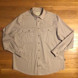 Never worn! Cabelas men’s casual button down